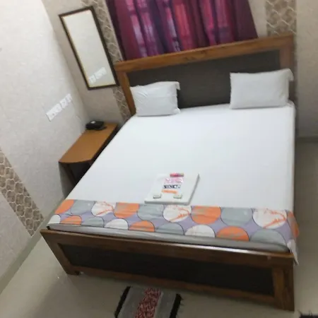 Sms Grand Inn Chennai Exterior photo