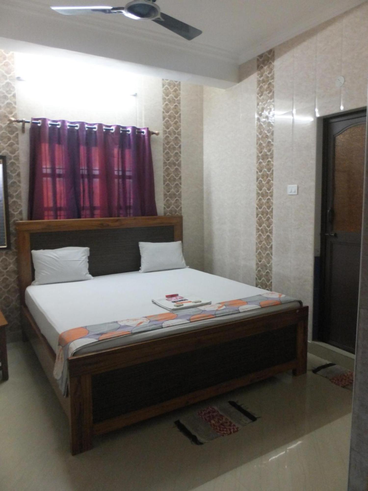 Lodge Sms Grand *